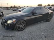 ✅ 2018 Mercedes-Benz C 300 • VIN: 55SWF4JB3JU266632 • Lot: 91131465. Wystawiony na Copart z przebiegiem 91 263 mil. Bezpłatny archiwum sprzedaży aukcyjnych z USA i szczegółowy raport historii pojazdu na DreamBid. Zdjęcie 1.