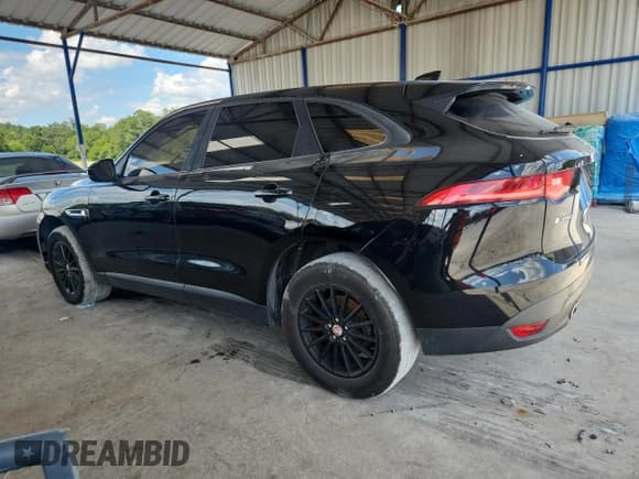 ✅ 2017 Jaguar F-Pace 35t • VIN: SADCS2BV0HA061659 • Lot: 65232305. Wystawiony na Copart z przebiegiem 127 197 mil. Bezpłatny archiwum sprzedaży aukcyjnych z USA i szczegółowy raport historii pojazdu na DreamBid. Zdjęcie 2.