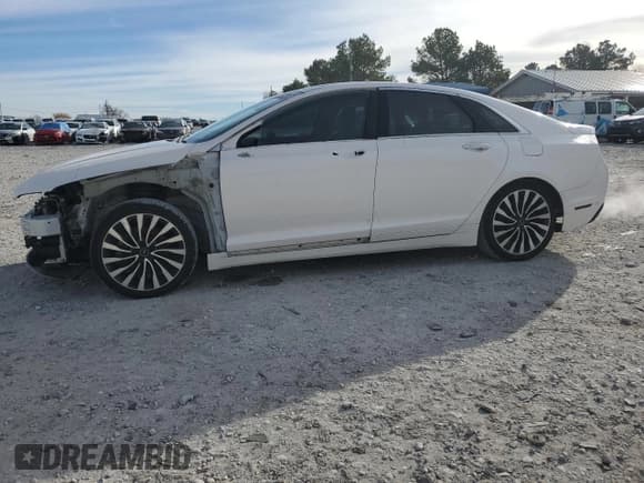 ✅ 2017 Lincoln MKZ • VIN: 3LN6L5G95HR626766 • Lot: 79071074. Listed on Copart with 131,768 mi. Free auction sales archive from the USA and detailed vehicle history report at DreamBid. Image 1.