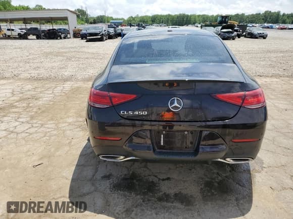 ✅ 2019 Mercedes-Benz CLS 450 • VIN: WDD2J5JB6KA011431 • Лот: 54015175. Опубликован ранее на Copart с пробегом 70 833 миль. Бесплатный доступ к архиву аукционных продаж из США и подробный отчёт об истории автомобиля на DreamBid. Изображение 6.