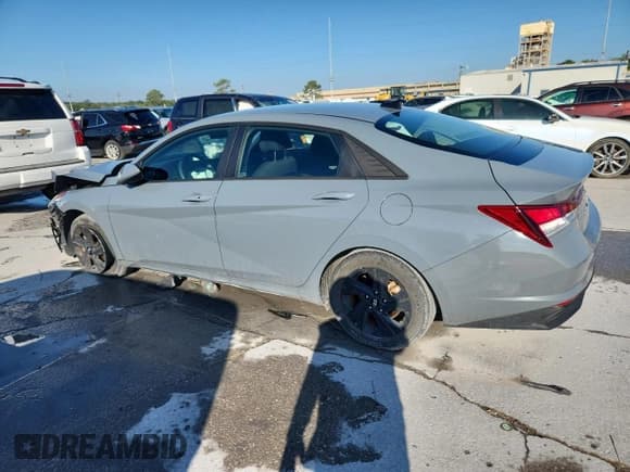 ✅ 2021 Hyundai Elantra SEL • VIN: KMHLM4AG2MU069299 • Lot: 81825635. Listed on Copart with 63,090 mi. Free auction sales archive from the USA and detailed vehicle history report at DreamBid. Image 2.