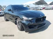 ✅ 2018 Maserati Levante • VIN: ZN661XUA0JX301331 • Lot: 42448335. Wystawiony na IAAI z przebiegiem 77 358 mil. Bezpłatny archiwum sprzedaży aukcyjnych z USA i szczegółowy raport historii pojazdu na DreamBid. Zdjęcie 1.