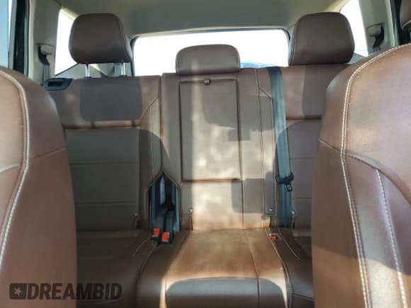 ✅ 2022 Volkswagen Atlas SE • VIN: 1V2KP2CA8NC511111 • Lot: 55669415. Wystawiony na Copart z przebiegiem 70 709 mil. Bezpłatny archiwum sprzedaży aukcyjnych z USA i szczegółowy raport historii pojazdu na DreamBid. Zdjęcie 10.