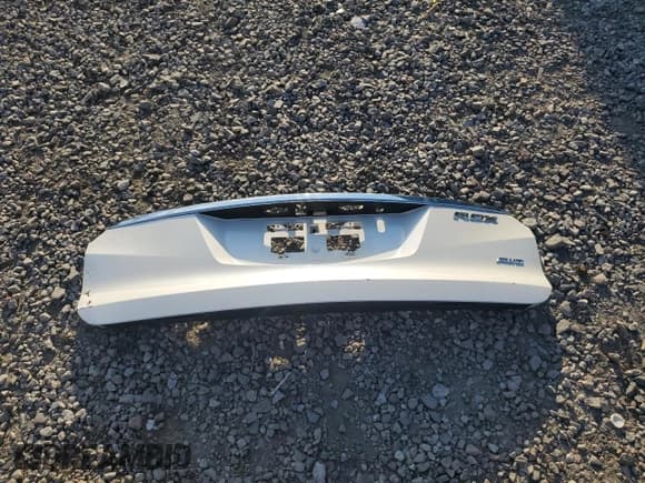 ✅ 2016 Acura RDX • VIN: 5J8TB4H33GL021805 • Lot: 91918215. Listed on Copart with 107,194 mi. Free auction sales archive from the USA and detailed vehicle history report at DreamBid. Image 13.