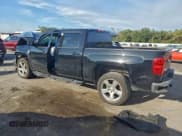 ✅ 2018 Chevrolet Silverado 1500 LT • VIN: 3GCPCREC9JG645806 • Lot: 94570555. Wystawiony na Copart z przebiegiem 214 690 mil. Bezpłatny archiwum sprzedaży aukcyjnych z USA i szczegółowy raport historii pojazdu na DreamBid. Zdjęcie 2.