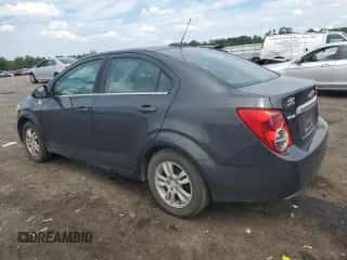 2016 Chevrolet Sonic LT с VIN 1G1JC5SH3G4107843, выставлен на аукционе Copart как лот 64251434 с пробегом 118 865 миль миль и Чистый • Clean title. История ставок и продаж доступна на DreamBid. Изображение 2.