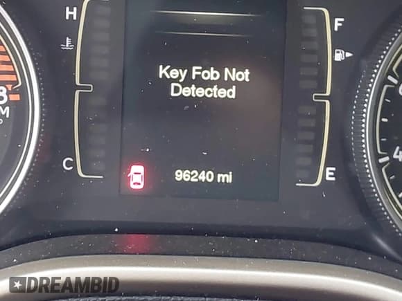 ✅ 2016 Jeep Cherokee Latitude • VIN: 1C4PJMCSXGW214243 • Lot: 40850362. Listed on IAAI with 96,240 mi. Free auction sales archive from the USA and detailed vehicle history report at DreamBid. Image 15.