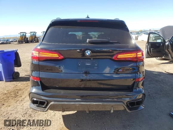 ✅ 2019 BMW X5 xDrive50i • VIN: 5UXJU2C55KLN65226 • Lot: 90352245. Listed on Copart with 78,144 mi. Free auction sales archive from the USA and detailed vehicle history report at DreamBid. Image 6.