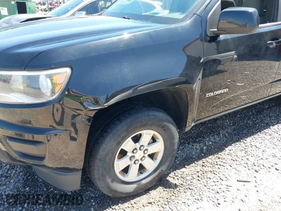 ✅ 2017 Chevrolet Colorado 4WD Work Truck • VIN: 1GCHTBEA4H1303800 • Лот: 42119058. Опубликован ранее на IAAI с пробегом 57 264 миль. Бесплатный доступ к архиву аукционных продаж из США и подробный отчёт об истории автомобиля на DreamBid. Изображение 17.