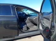 ✅ 2015 Ford Focus SE • VIN: 1FADP3F27FL232308 • Lot: 43483128. Listed on IAAI with 124,320 mi. Free auction sales archive from the USA and detailed vehicle history report at DreamBid. Image 5.