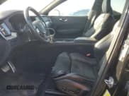 ✅ 2019 Volvo XC60 R-Design • VIN: LYV102DM1KB332001 • Lot: 47589135. Listed on Copart with 71,817 mi. Free auction sales archive from the USA and detailed vehicle history report at DreamBid. Image 7.