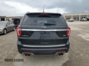 ✅ 2018 Ford Explorer Platinum • VIN: 1FM5K8HT0JGA40158 • Lot: 56282075. Wystawiony na Copart z przebiegiem 109 769 mil. Bezpłatny archiwum sprzedaży aukcyjnych z USA i szczegółowy raport historii pojazdu na DreamBid. Zdjęcie 6.