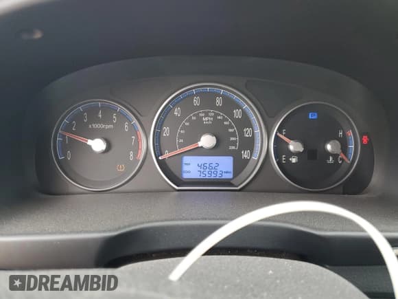 ✅ 2009 Hyundai Santa Fe Limited • VIN: 5NMSH13E59H236185 • Lot: 82289044. Listed on Copart with 75,993 mi. Free auction sales archive from the USA and detailed vehicle history report at DreamBid. Image 9.