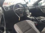 ✅ 2013 Hyundai Genesis Coupe Premium • VIN: KMHHT6KD9DU090143 • Lot: 82425235. Wystawiony na Copart z przebiegiem 185 549 mil. Bezpłatny archiwum sprzedaży aukcyjnych z USA i szczegółowy raport historii pojazdu na DreamBid. Zdjęcie 8.