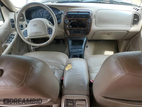 ✅ 2001 Ford Explorer • VIN: 1FMZU75E41ZA10287 • Lot: 59129875. Wystawiony na Copart z przebiegiem 229 359 mil. Bezpłatny archiwum sprzedaży aukcyjnych z USA i szczegółowy raport historii pojazdu na DreamBid. Zdjęcie 8.