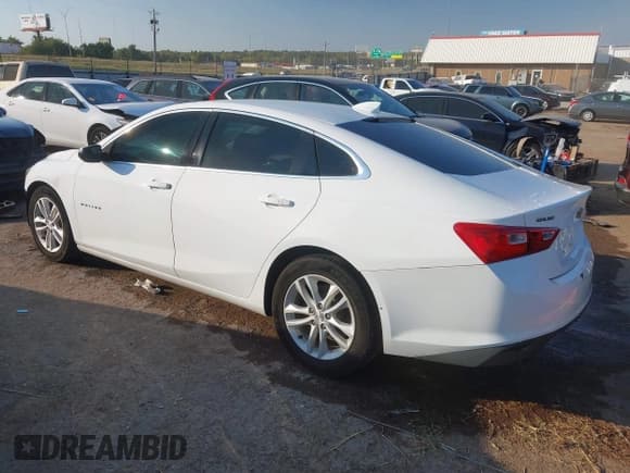 ✅ 2017 Chevrolet Malibu LT • VIN: 1G1ZE5ST7HF202882 • Lot: 43355177. Listed on IAAI with 172,932 mi. Free auction sales archive from the USA and detailed vehicle history report at DreamBid. Image 3.