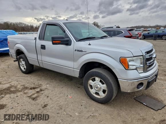 ✅ 2013 Ford F-150 STX • VIN: 1FTMF1CM5DFB25695 • Lot: 96217185. Listed on Copart with 146,677 mi. Free auction sales archive from the USA and detailed vehicle history report at DreamBid. Image 4.