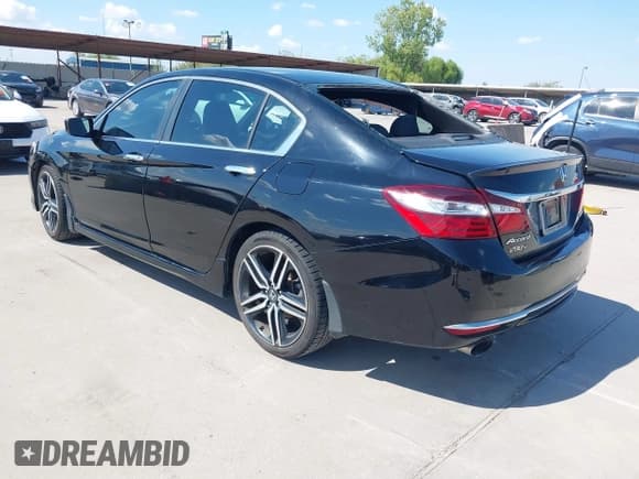 ✅ 2017 Honda Accord Sport • VIN: 1HGCR2F66HA137719 • Lot: 43400319. Listed on IAAI with 111,145 mi. Free auction sales archive from the USA and detailed vehicle history report at DreamBid. Image 3.