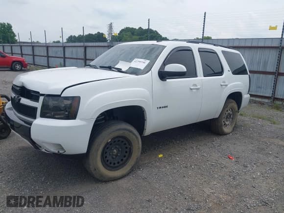 ✅ 2009 Chevrolet Tahoe 1LT • VIN: 1GNFK23099R290234 • Lot: 42395886. Listed on IAAI with 193,704 mi. Free auction sales archive from the USA and detailed vehicle history report at DreamBid. Image 2.