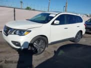 ✅ 2018 Nissan Pathfinder SL • VIN: 5N1DR2MM1JC670197 • Lot: 43409571. Listed on IAAI with 101,067 mi. Free auction sales archive from the USA and detailed vehicle history report at DreamBid. Image 14.