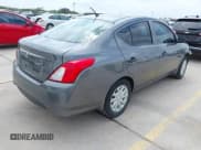 ✅ 2016 Nissan Versa S Plus • VIN: 3N1CN7AP8GL837372 • Lot: 42352185. Wystawiony na IAAI z przebiegiem 105 001 mil. Bezpłatny archiwum sprzedaży aukcyjnych z USA i szczegółowy raport historii pojazdu na DreamBid. Zdjęcie 4.