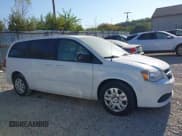 ✅ 2017 Dodge Grand Caravan SE • VIN: 2C4RDGBG2HR612880 • Lot: 43218794. Wystawiony na IAAI z przebiegiem 132 005 mil. Bezpłatny archiwum sprzedaży aukcyjnych z USA i szczegółowy raport historii pojazdu na DreamBid. Zdjęcie 13.