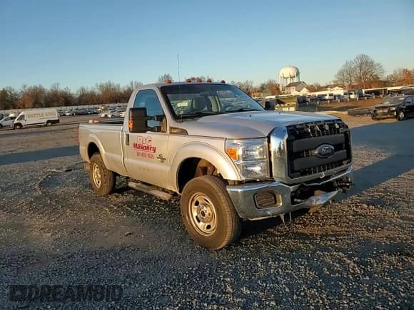 ✅ 2015 Ford F-350 XL • VIN: 1FTRF3BT7FEC67906 • Lot: 80363904. Listed on Copart with 211,327 mi. Free auction sales archive from the USA and detailed vehicle history report at DreamBid. Image 13.