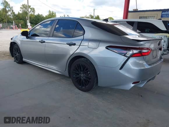 2021 Toyota Camry SE с VIN 4T1G11BK6MU034311, выставлен на аукционе IAAI как лот 43318534 с пробегом 66 643 миль миль и . История ставок и продаж доступна на DreamBid. Изображение 3.