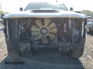 ✅ 2017 Chevrolet Silverado 2500HD Work Truck • VIN: 1GC1KUEY4HF111891 • Lot: 64458105. Wystawiony na Copart z przebiegiem 112 778 mil. Bezpłatny archiwum sprzedaży aukcyjnych z USA i szczegółowy raport historii pojazdu na DreamBid. Zdjęcie 5.