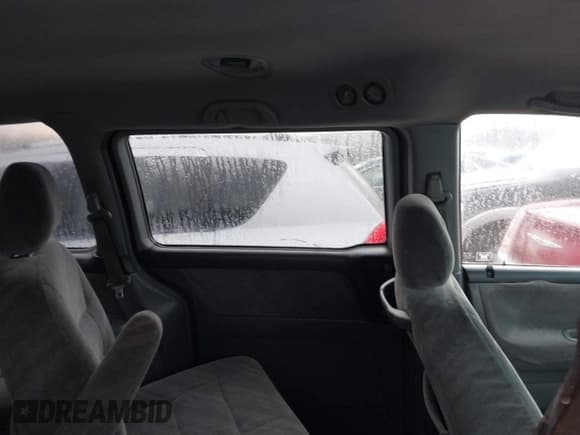 ✅ 2002 Honda Odyssey EX • VIN: 2HKRL18662H501316 • Lot: 43795009. Listed on IAAI with 206,985 mi. Free auction sales archive from the USA and detailed vehicle history report at DreamBid. Image 8.