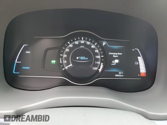 ✅ 2019 Hyundai Kona Ultimate • VIN: KM8K53AG9KU055027 • Лот: 69344823. Опубликован ранее на Copart с пробегом 50 923 миль. Бесплатный доступ к архиву аукционных продаж из США и подробный отчёт об истории автомобиля на DreamBid. Изображение 9.