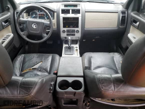 2010 Mercury Mariner Premier с VIN 4M2CN9HG7AKJ19586, выставлен на аукционе Copart как лот 80964085 с пробегом 192 530 миль миль и Списание • Salvage title. История ставок и продаж доступна на DreamBid. Изображение 8.