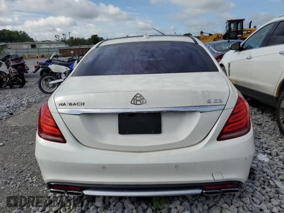 ✅ 2017 Mercedes-Benz S 63 AMG • VIN: WDDUG7JBXHA289339 • Lot: 62113334. Listed on Copart with 69,364 mi. Free auction sales archive from the USA and detailed vehicle history report at DreamBid. Image 6.