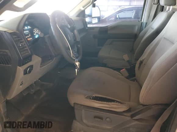 ✅ 2019 Ford F-150 • VIN: 1FTEW1P48KKC25003 • Lot: 91518155. Listed on Copart with 214,782 mi. Free auction sales archive from the USA and detailed vehicle history report at DreamBid. Image 7.