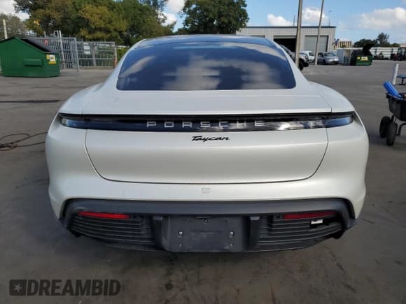 ✅ 2024 Porsche Taycan • VIN: WP0AA2Y13RSA10293 • Лот: 43400735. Опубликован ранее на Copart с пробегом Не указан. Бесплатный доступ к архиву аукционных продаж из США и подробный отчёт об истории автомобиля на DreamBid. Изображение 6.