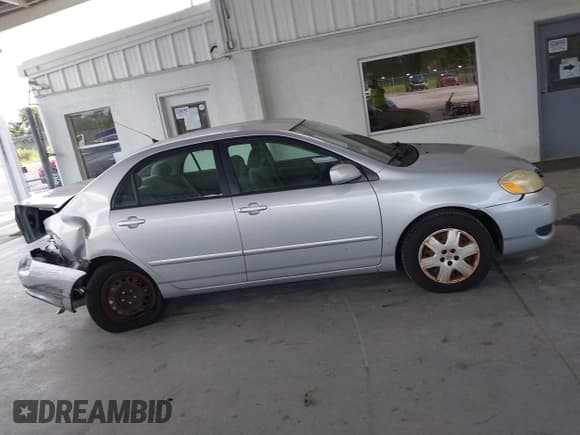 ✅ 2006 Toyota Corolla S • VIN: 1NXBR32E86Z634145 • Lot: 43397905. Wystawiony na IAAI z przebiegiem 149 096 mil. Bezpłatny archiwum sprzedaży aukcyjnych z USA i szczegółowy raport historii pojazdu na DreamBid. Zdjęcie 13.