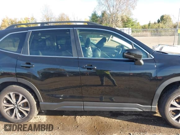 ✅ 2020 Subaru Forester Limited • VIN: JF2SKASC6LH500459 • Lot: 43591725. Listed on IAAI with 139,847 mi. Free auction sales archive from the USA and detailed vehicle history report at DreamBid. Image 13.