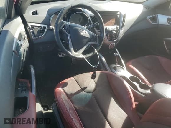 ✅ 2012 Hyundai Veloster w/Red Int • VIN: KMHTC6AD7CU078907 • Lot: 77014224. Wystawiony na Copart z przebiegiem 139 887 mil. Bezpłatny archiwum sprzedaży aukcyjnych z USA i szczegółowy raport historii pojazdu na DreamBid. Zdjęcie 8.