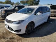 ✅ 2020 Chrysler Pacifica Touring L • VIN: 2C4RC1BG7LR149367 • Lot: 82530235. Listed on Copart with 83,688 mi. Free auction sales archive from the USA and detailed vehicle history report at DreamBid. Image 1.