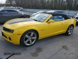 2012 Chevrolet Camaro 2LT z VIN 2G1FC3D39C9196126, wystawiony jako Copart lot #53113545 z przebiegiem 62 287 mil mil oraz Szkoda całkowita • Salvage title. Historia ofert i sprzedaży dostępna na DreamBid. Obrazek 1.