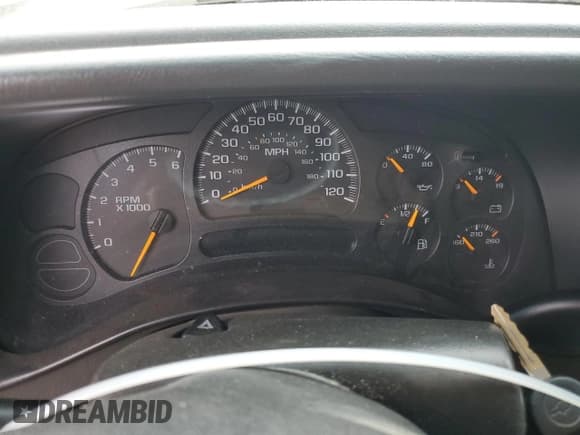 ✅ 2005 Chevrolet Silverado 1500 LS • VIN: 2GCEK13TX51342238 • Lot: 82491455. Listed on Copart with Not provided. Free auction sales archive from the USA and detailed vehicle history report at DreamBid. Image 9.