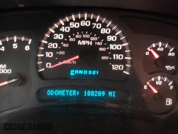 ✅ 2003 Chevrolet Suburban LS • VIN: 3GNFK16ZX3G209916 • Лот: 42632723. Опубликован ранее на IAAI с пробегом 188 209 миль. Бесплатный доступ к архиву аукционных продаж из США и подробный отчёт об истории автомобиля на DreamBid. Изображение 16.