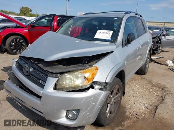 ✅ 2009 Toyota RAV4 Sport • VIN: JTMZK32VX9D001240 • Lot: 43485525. Listed on IAAI with 183,938 mi. Free auction sales archive from the USA and detailed vehicle history report at DreamBid. Image 2.