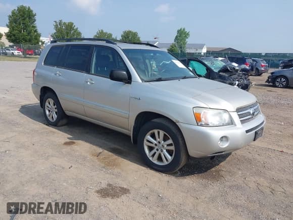 ✅ 2007 Toyota Highlander w/3rd Row • VIN: JTEEW21A870048021 • Лот: 42743453. Опубликован ранее на IAAI с пробегом 171 502 миль. Бесплатный доступ к архиву аукционных продаж из США и подробный отчёт об истории автомобиля на DreamBid. Изображение 1.