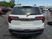✅ 2021 GMC Acadia AT4 • VIN: 1GKKNLLS6MZ121632 • Lot: 69590325. Wystawiony na Copart z przebiegiem 48 517 mil. Bezpłatny archiwum sprzedaży aukcyjnych z USA i szczegółowy raport historii pojazdu na DreamBid. Zdjęcie 6.