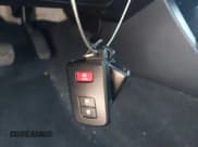 ✅ 2020 Toyota Tacoma SR5 • VIN: 3TMAZ5CN4LM135661 • Lot: 42369140. Wystawiony na IAAI z przebiegiem 109 528 mil. Bezpłatny archiwum sprzedaży aukcyjnych z USA i szczegółowy raport historii pojazdu na DreamBid. Zdjęcie 11.