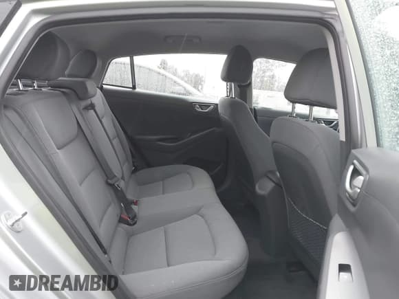 ✅ 2020 Hyundai Ioniq SE • VIN: KMHC75LC1LU235835 • Lot: 41714431. Wystawiony na IAAI z przebiegiem 45 828 mil. Bezpłatny archiwum sprzedaży aukcyjnych z USA i szczegółowy raport historii pojazdu na DreamBid. Zdjęcie 8.