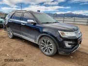 ✅ 2017 Ford Explorer Platinum • VIN: 1FM5K8HTXHGA01359 • Lot: 90813735. Wystawiony na Copart z przebiegiem 130 077 mil. Bezpłatny archiwum sprzedaży aukcyjnych z USA i szczegółowy raport historii pojazdu na DreamBid. Zdjęcie 4.