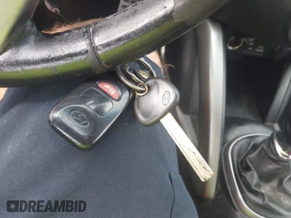 ✅ 2013 Hyundai Veloster w/Gray Int • VIN: KMHTC6AD3DU131703 • Lot: 42468831. Wystawiony na IAAI z przebiegiem 188 513 mil. Bezpłatny archiwum sprzedaży aukcyjnych z USA i szczegółowy raport historii pojazdu na DreamBid. Zdjęcie 11.