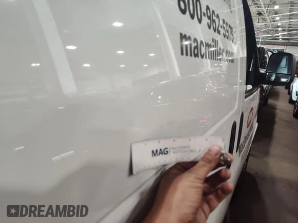 ✅ 2018 Chevrolet Express Cargo • VIN: 1GCWGAFP7J1198538 • Lot: 42534161. Listed on IAAI with 134,171 mi. Free auction sales archive from the USA and detailed vehicle history report at DreamBid. Image 1.